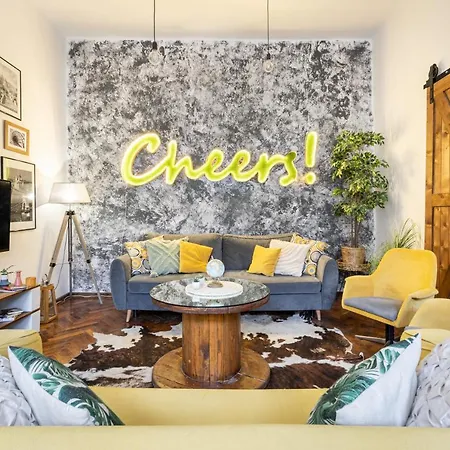 Thegreybrick - Cosy On Bright Boulevard *